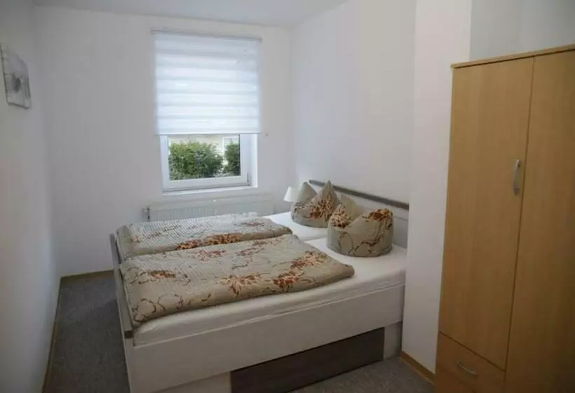 Hotel Alte Waldmãƒæ’ã‚â¼hle