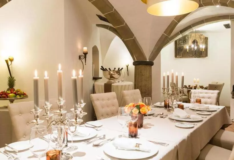 酒店 Am Helmwartsturm