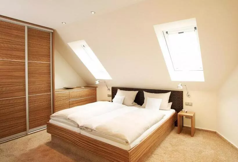 酒店 Am Helmwartsturm