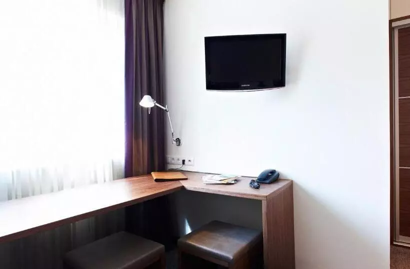 酒店 Am Helmwartsturm