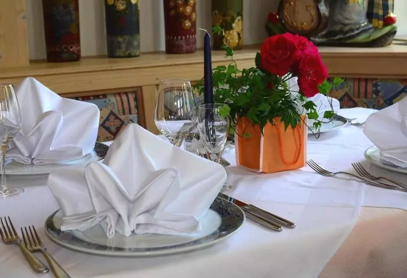 酒店 Das Schlössl