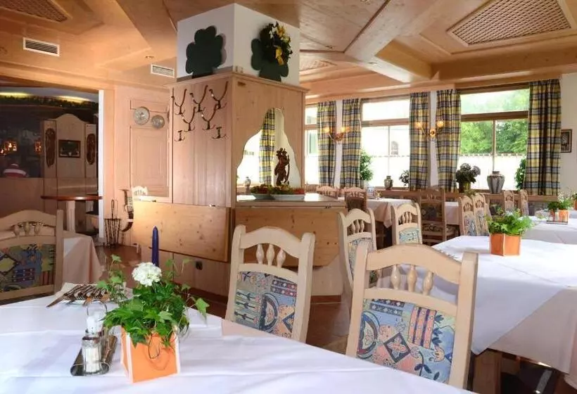 酒店 Das Schlössl