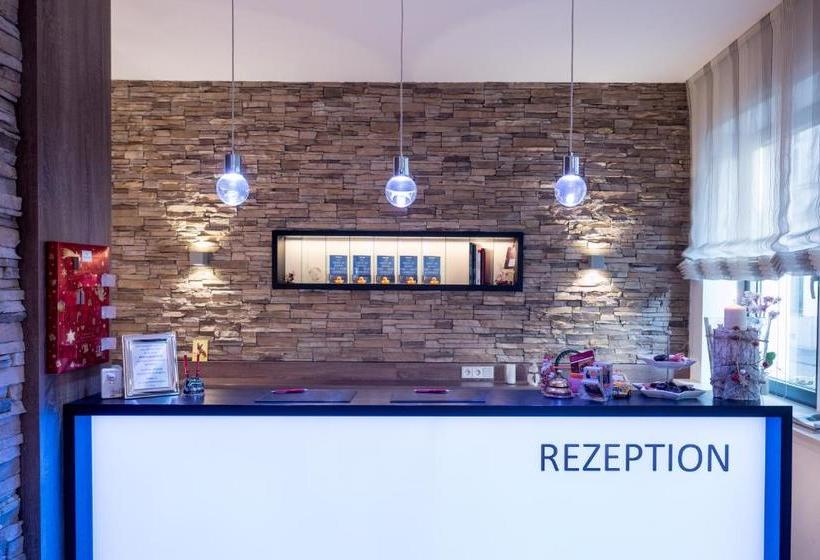 فندق Deutsches Haus