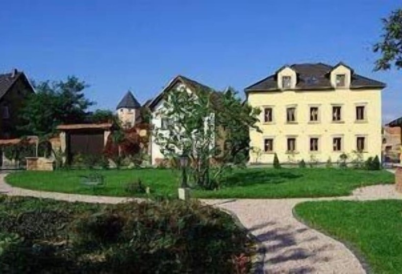 בית מלון כפרי Figo