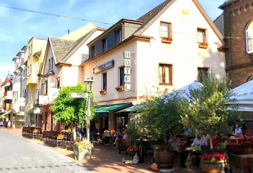 ホテル Garni Kluth