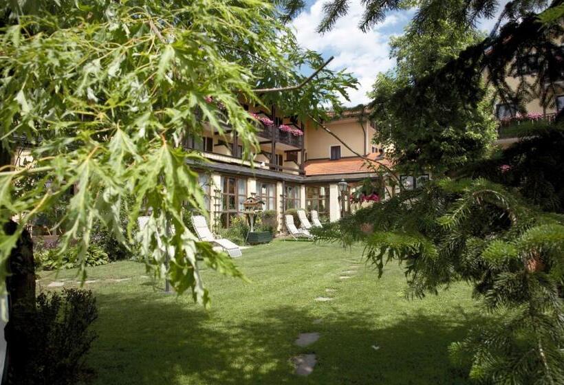 Gräfliches Hotel Alte Post