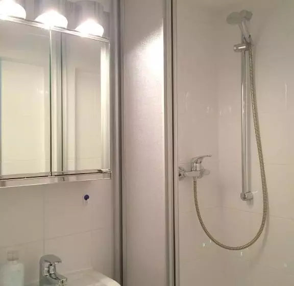 ホテル Haus Daheim