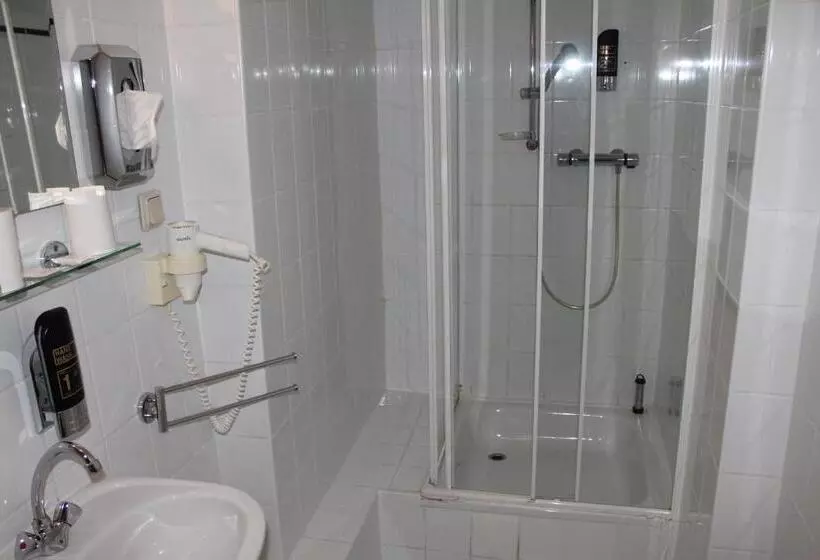 هتل La Rustica Altstadt