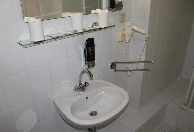 هتل La Rustica Altstadt