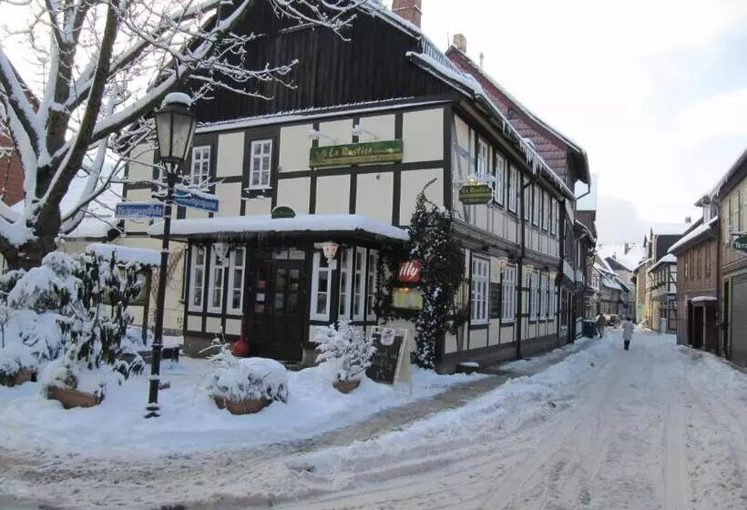 هتل La Rustica Altstadt