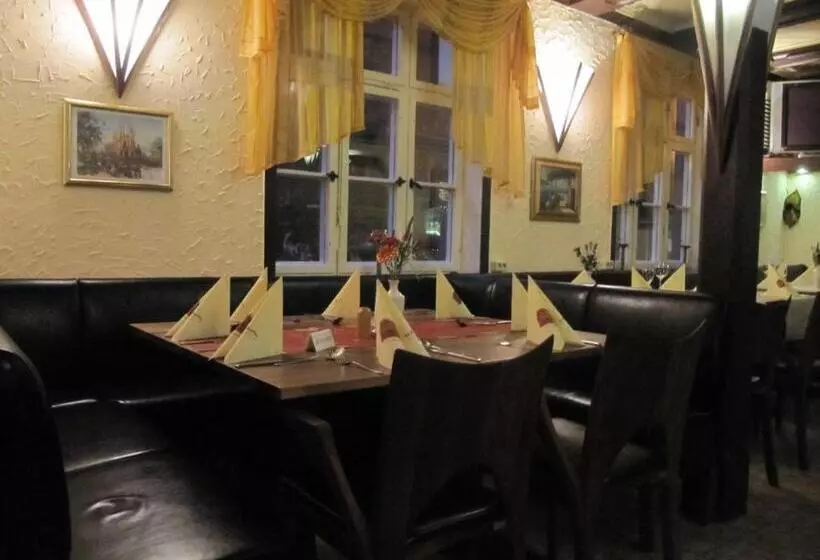 هتل La Rustica Altstadt