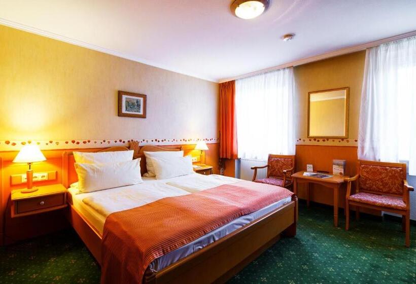 בית מלון כפרי Rüdesheimer Hof Superior