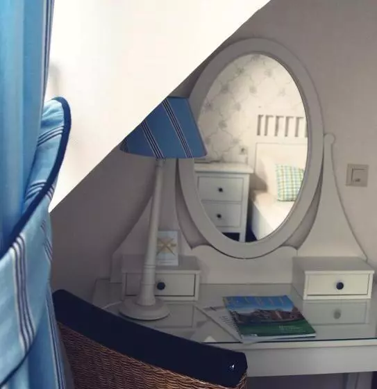 Отель Rüdesheimer Hof   Superior