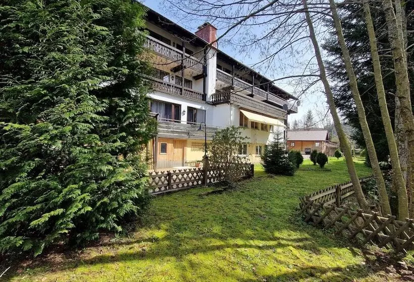 Hotelli Schwanen Resort