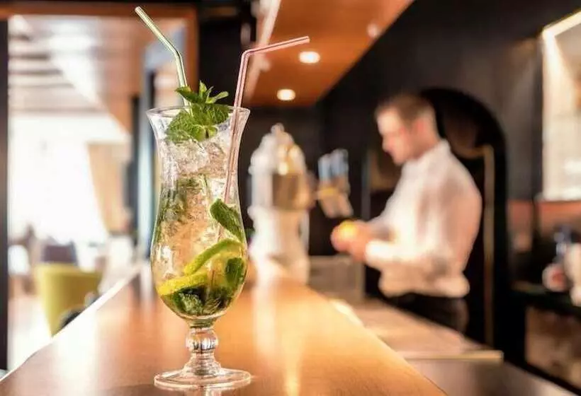 Hotelli Schwanen Resort