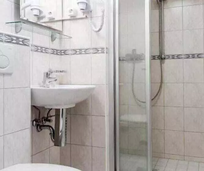 Hotelli Schwanen Resort