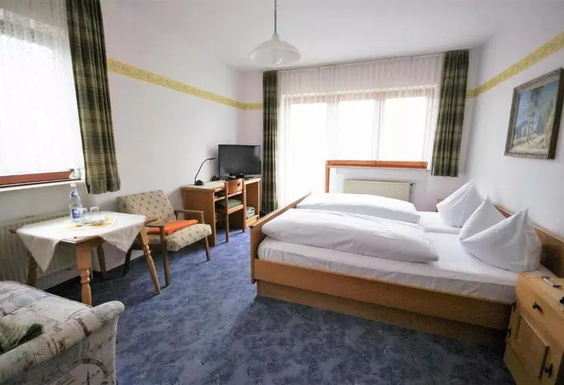 בית מלון כפרי Weidenau