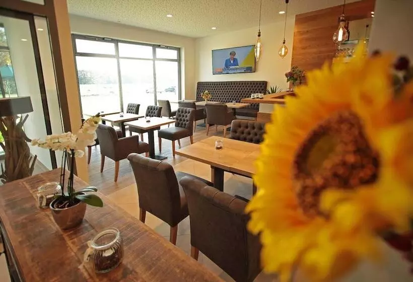 ホテル Weinhaus Mohle