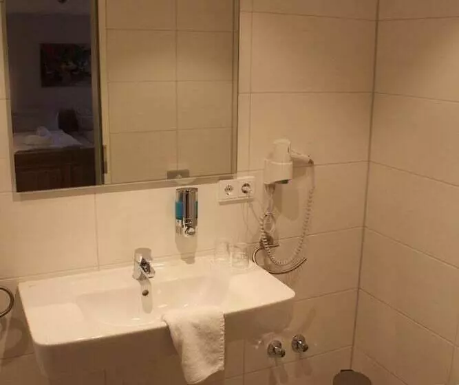 ホテル Weinhaus Mohle