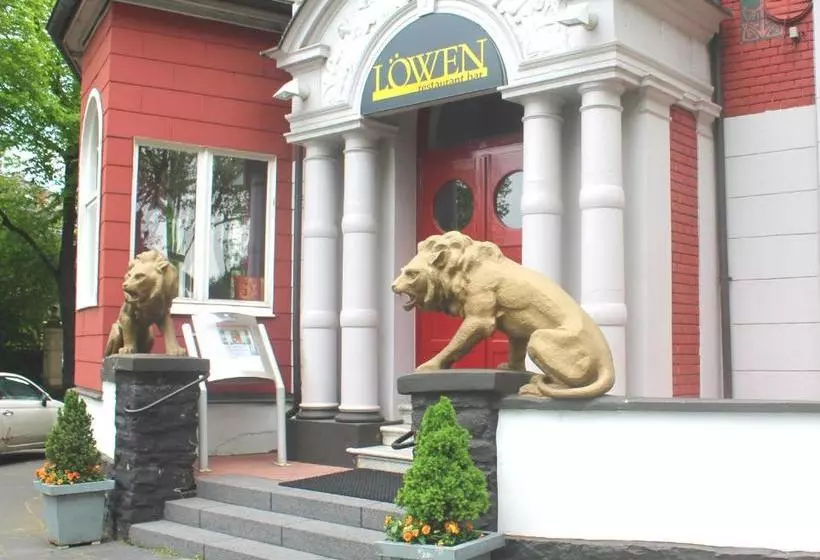 בית מלון כפרי Zum Löwen