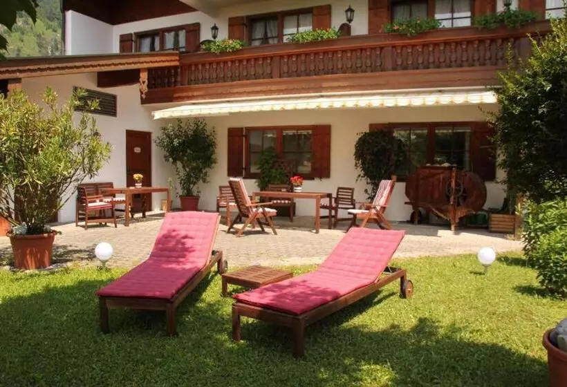 پانسیون Gästehaus Angerer