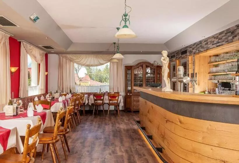 پانسیون Gästehaus Angerer