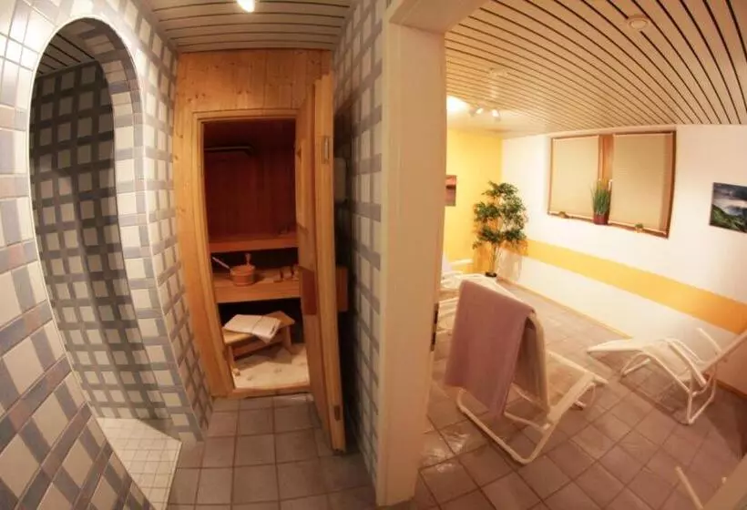 پانسیون Gästehaus Angerer