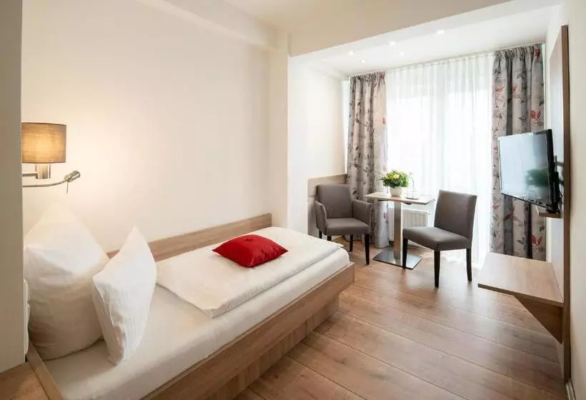 بنسيون Gästehaus Sanssouci