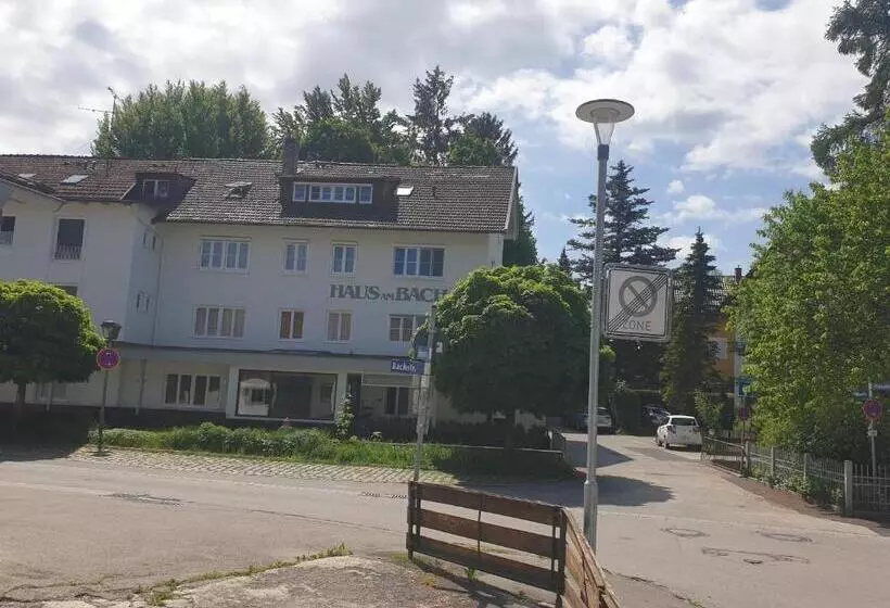 住宿加早餐 Haus Am Bach