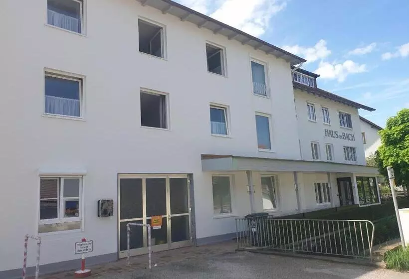 住宿加早餐 Haus Am Bach