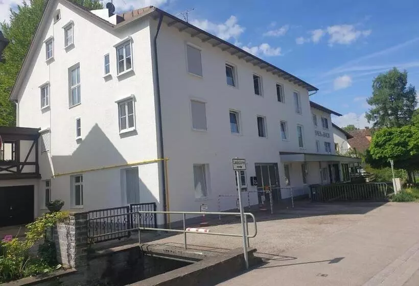 住宿加早餐 Haus Am Bach