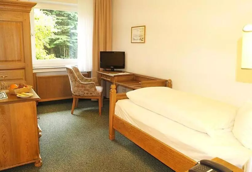 Heidehotel Waldhütte