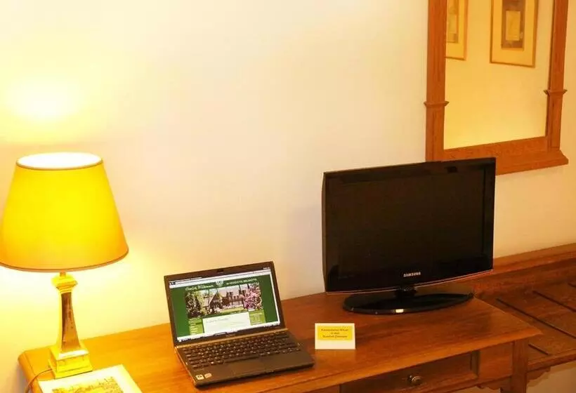 Heidehotel Waldhütte