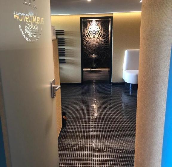 酒店 Albus