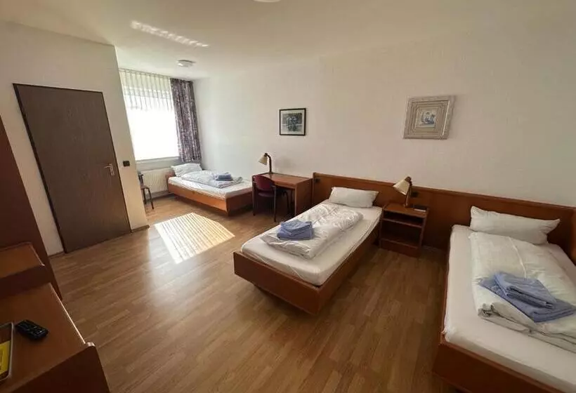 Отель Am Stimbergpark