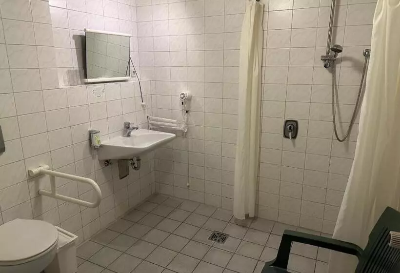 Отель Am Stimbergpark