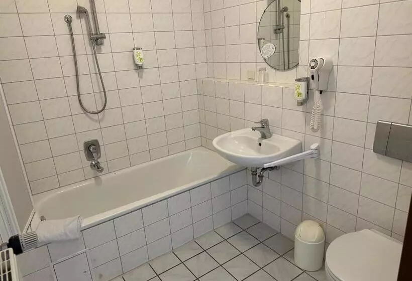 Отель Am Stimbergpark