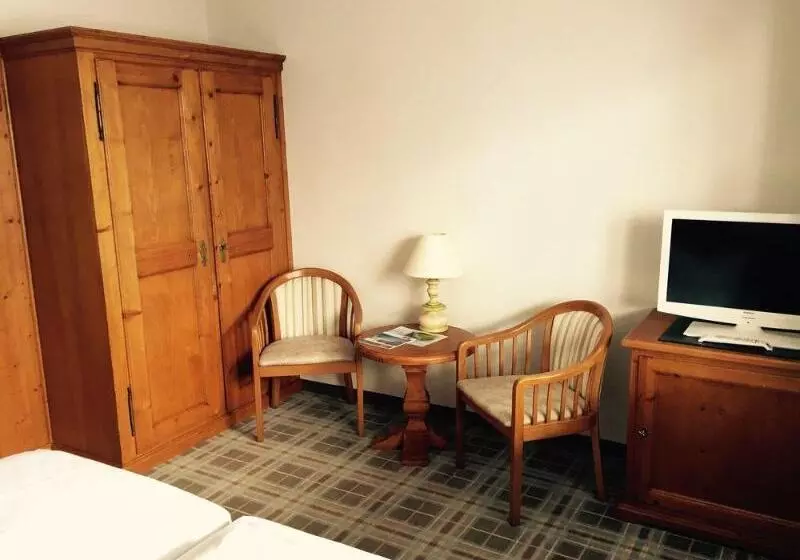 Отель Blaue Gams S