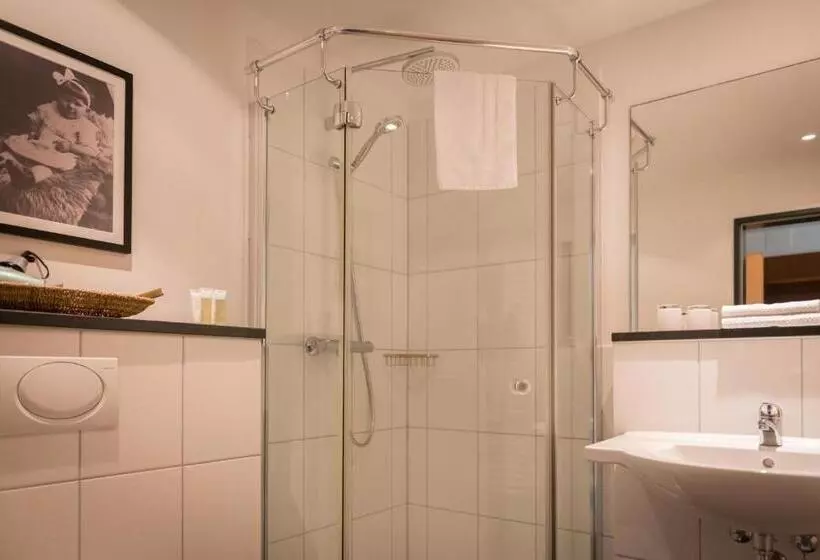 ホテル Burg Obbendorf