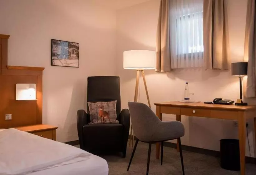 ホテル Burg Obbendorf