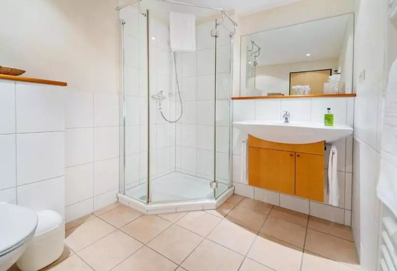 ホテル Burg Obbendorf