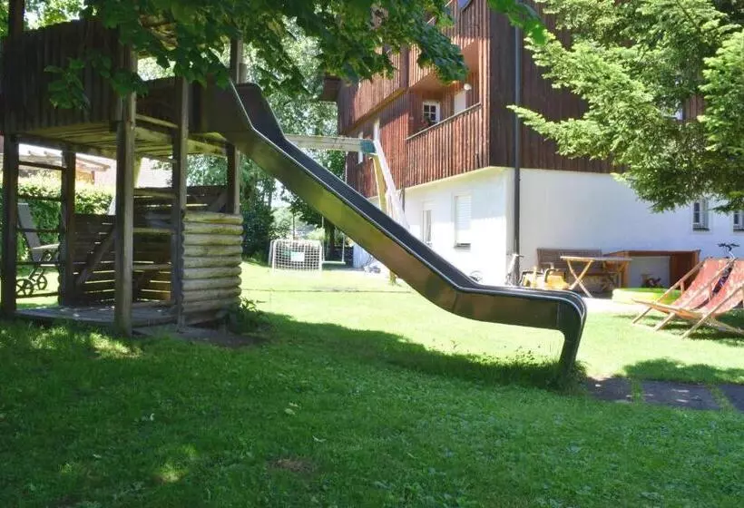 A8 Hotel Im Darchinger Hof, Bed & Breakfast