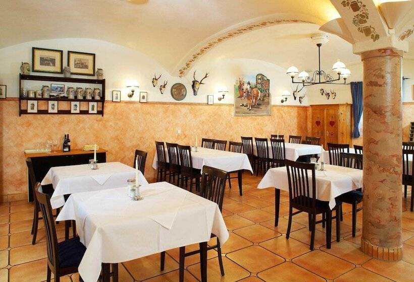 A8 Hotel Im Darchinger Hof, Bed & Breakfast