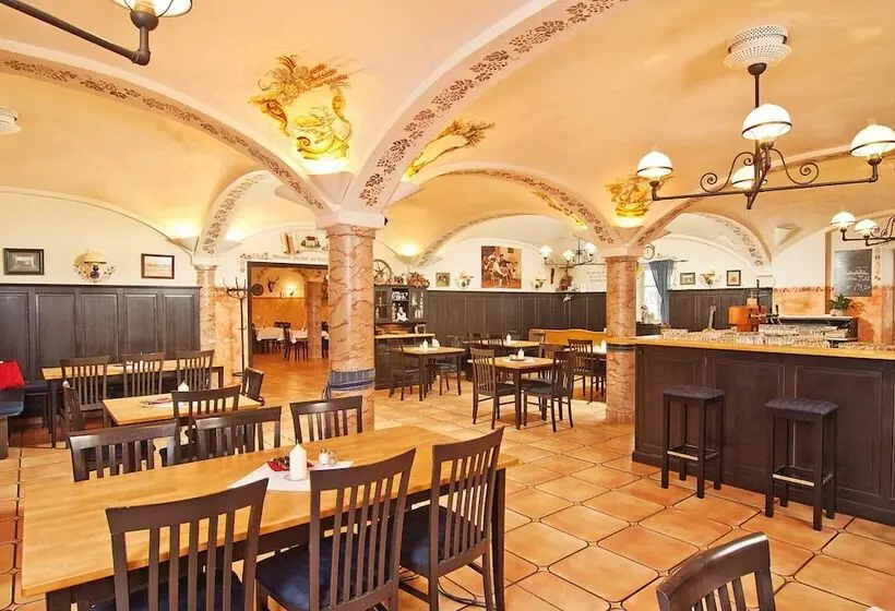 A8 Hotel Im Darchinger Hof, Bed & Breakfast