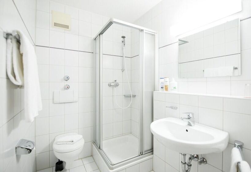 A8 Hotel Im Darchinger Hof, Bed & Breakfast