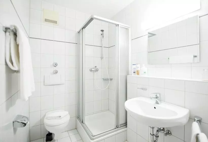 A8 Hotel Im Darchinger Hof, Bed & Breakfast