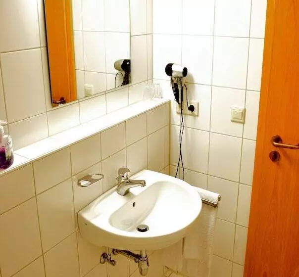 A8 Hotel Im Darchinger Hof, Bed & Breakfast