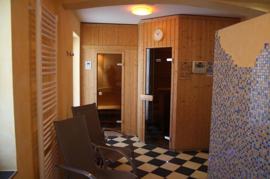 هتل Garni Elegant