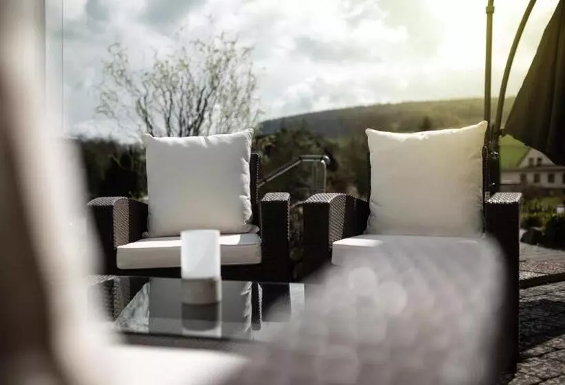 فندق Fröhlich Höche