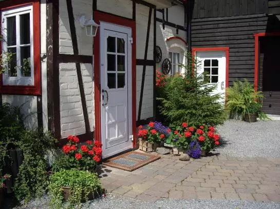 Отель Grüne Tanne Mandelholz